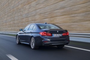 BMW-M550i-xDrive-M-Performance-BMW-Serie-5-G30-4